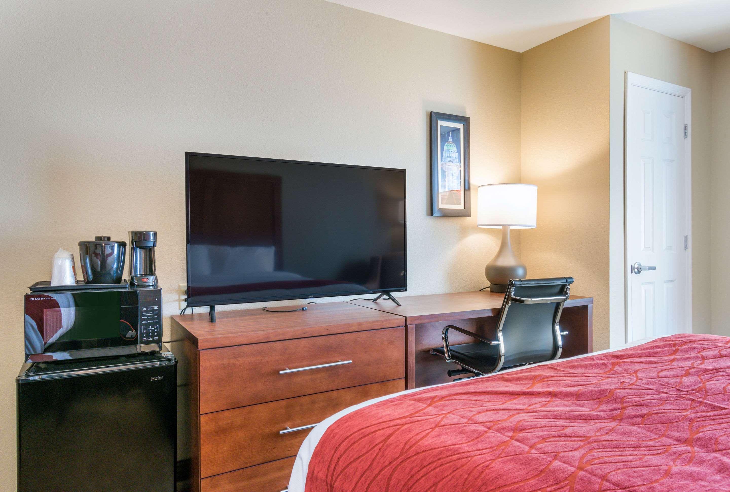 Comfort Inn & Suites Harrisburg - Hershey West Extérieur photo
