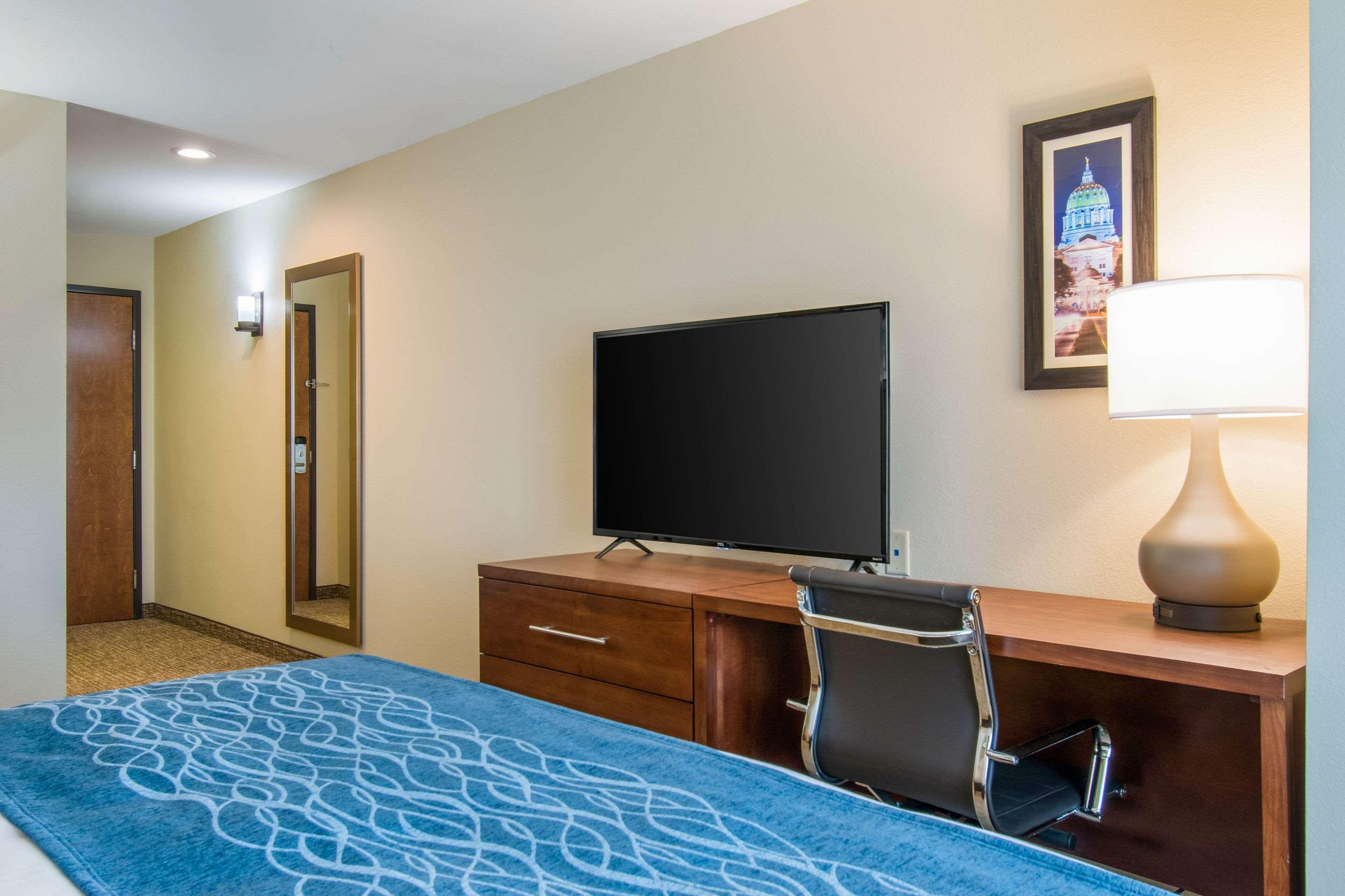 Comfort Inn & Suites Harrisburg - Hershey West Extérieur photo