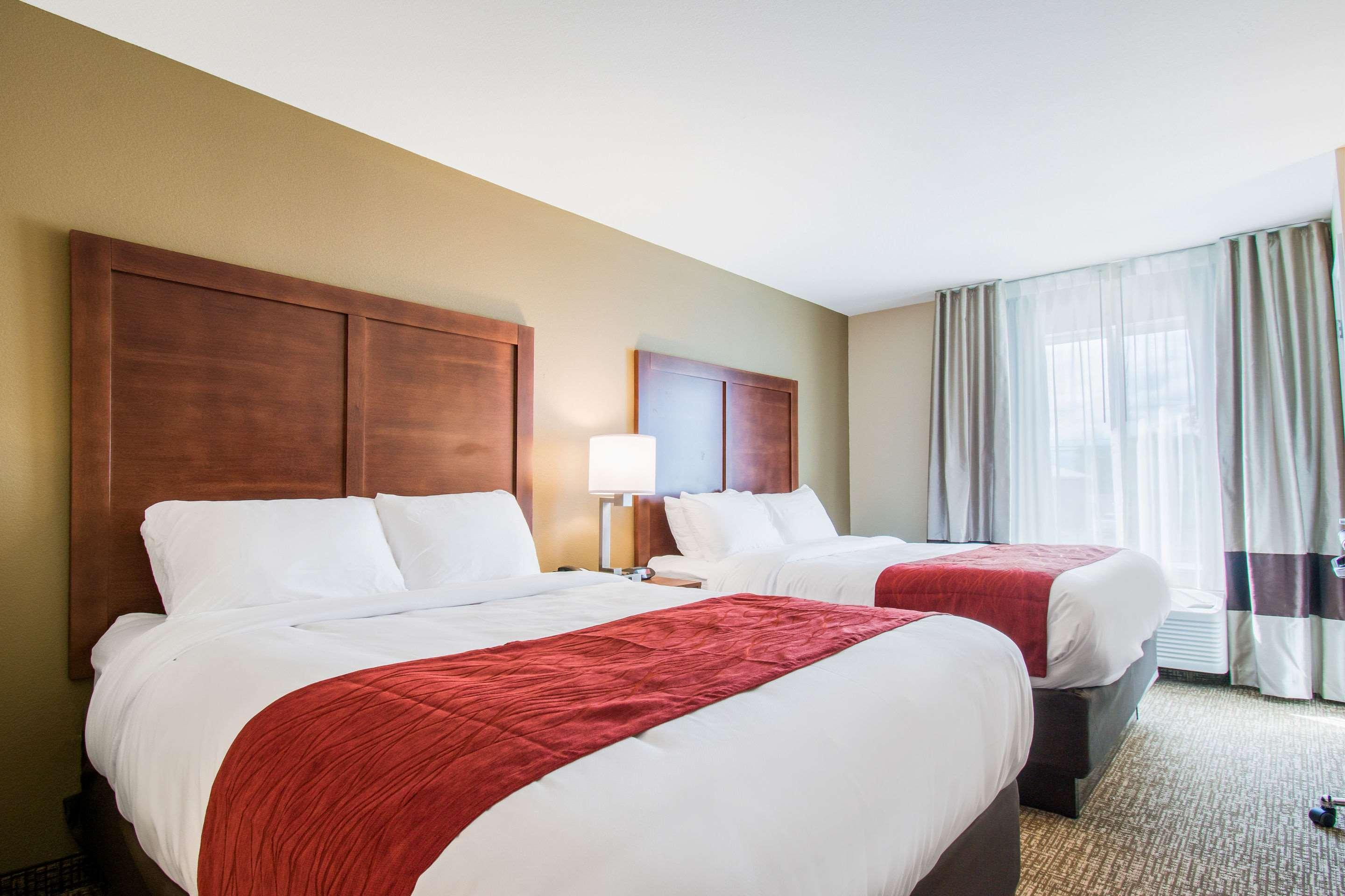 Comfort Inn & Suites Harrisburg - Hershey West Extérieur photo
