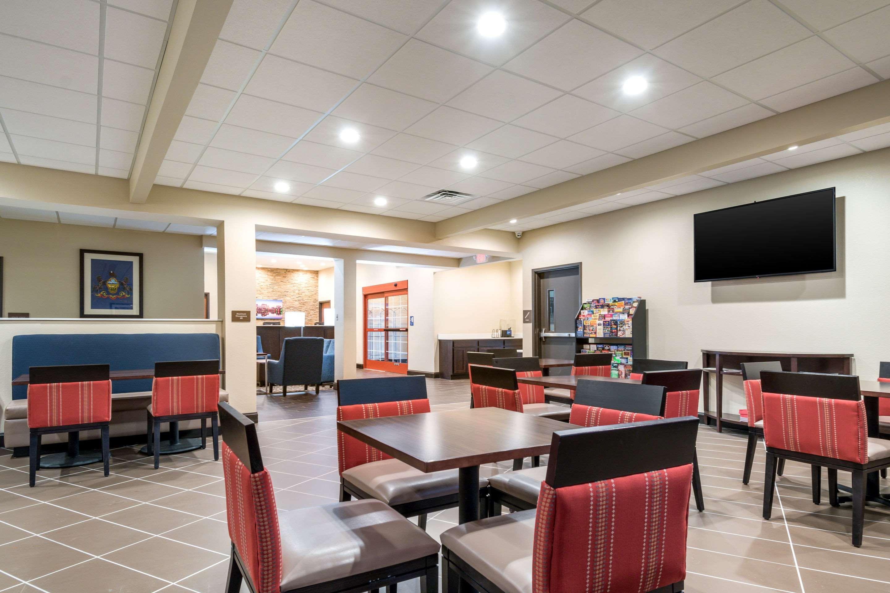 Comfort Inn & Suites Harrisburg - Hershey West Extérieur photo