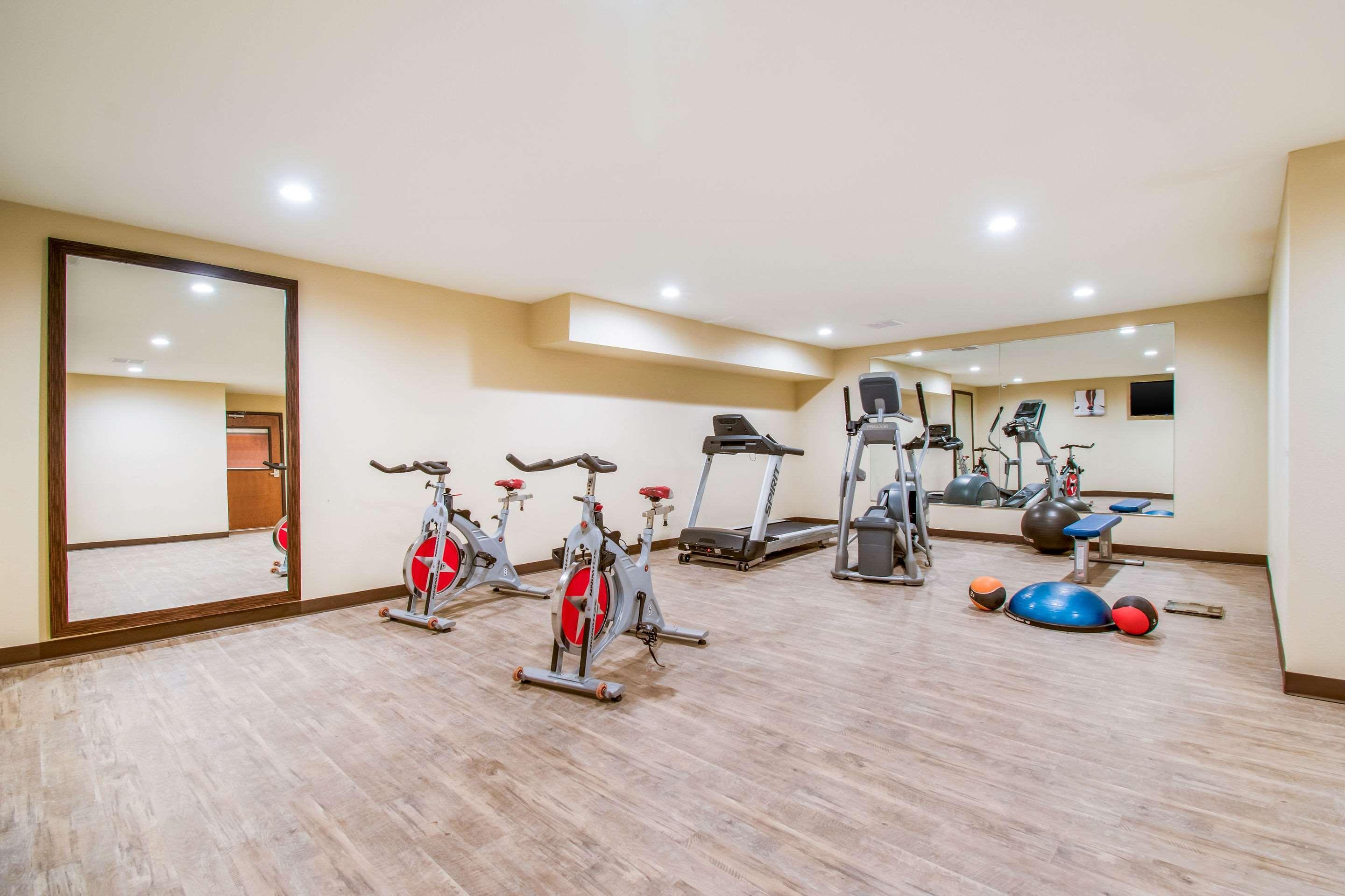Comfort Inn & Suites Harrisburg - Hershey West Extérieur photo